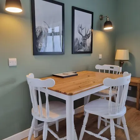 The Apartment At Old Pier House Fort Augustus Exterior photo