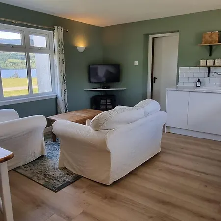 The Apartment At Old Pier House Fort Augustus Exterior photo